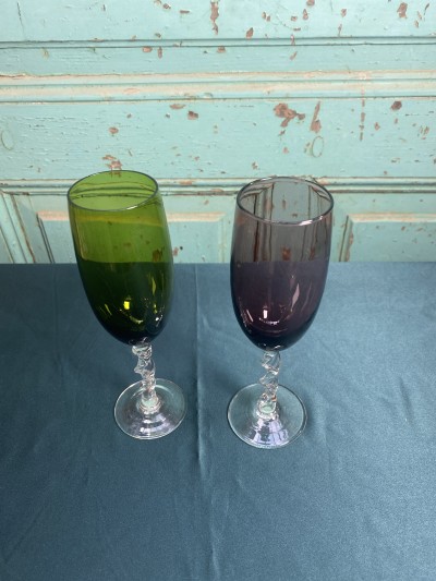 Set gekleurde vintage champagneglazen Afbeelding 2