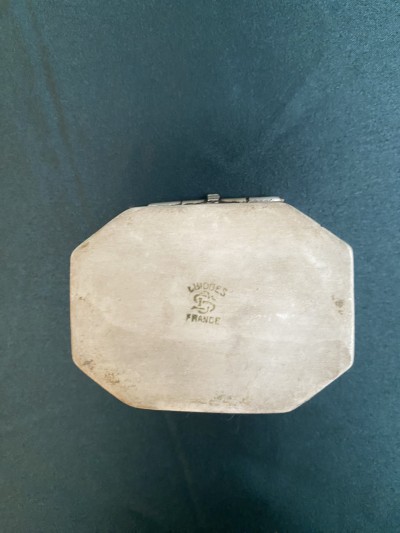 Limoges Juwelen- Of Snuisterijendoosje Van Porselein Afbeelding 2