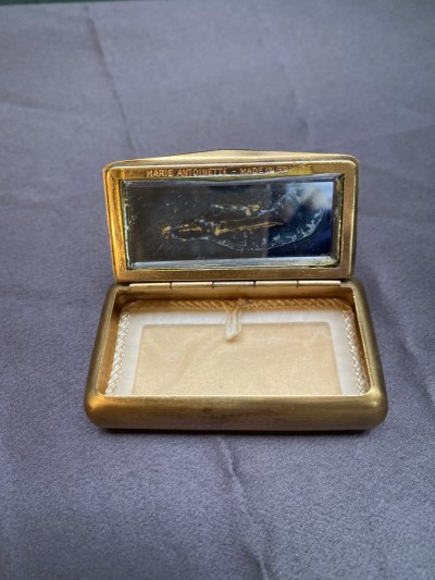 Verguld Frans Trouwringendoosje Marie Antoinette Afbeelding 2